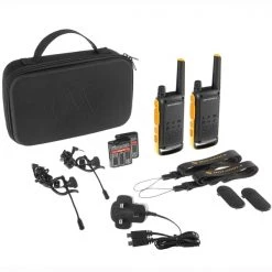 Talkie-walkie MOTOROLA TALKABOUT T82 EXTREME TWIN PACK & CHARGER WE 21 Noir / Jaune -Electronique Eclairage Soldes 2022 9 95634 talkabout t82 extreme twin pack charger we b8p00811ydemag 05
